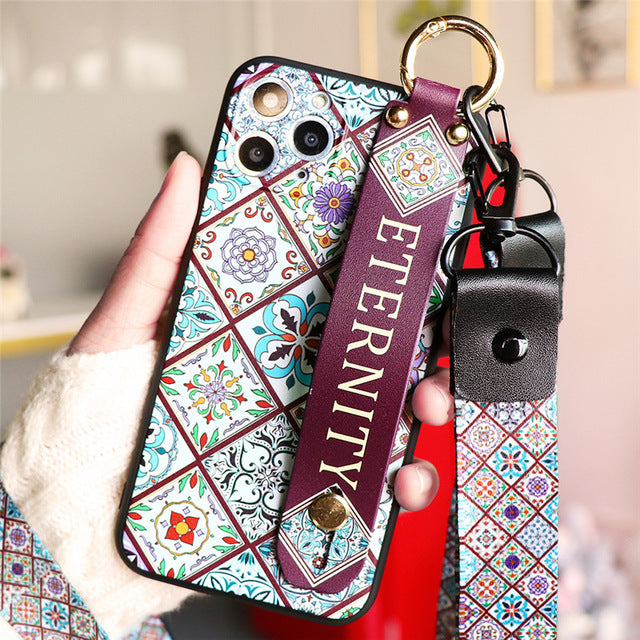 Wrist Strap Phone Case for iPhone SE 2020 11 Pro XS Max X XR Soft TPU Cover For iPhone 7 8 6 6S Plus 5 Luxury Neck Lanyard Cases